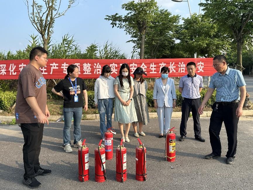 法务风控部：积极发展&ldquo;安全出产月&rdquo;普法宣传等活动.jpg