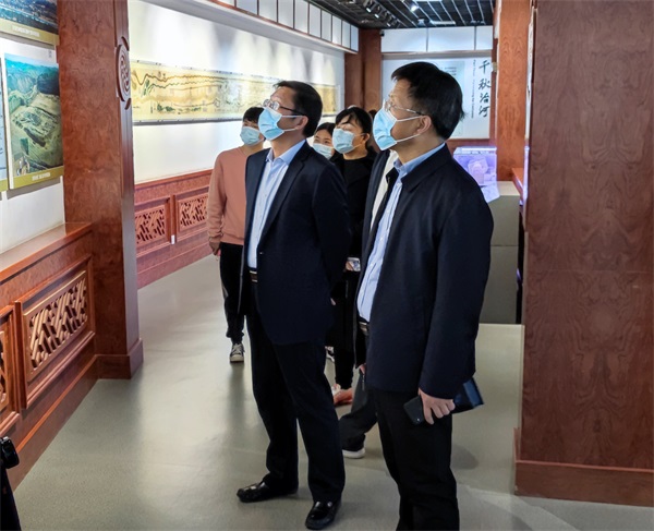 image003_看图王.jpg